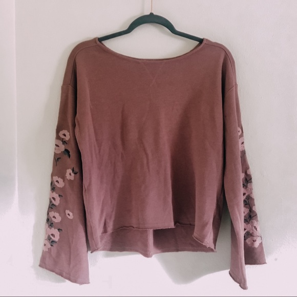 AE floral embroidered bell sleeve crewneck sweater - Picture 2 of 5